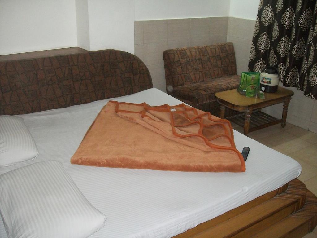 Hotel Milan Continental Delhi  Luaran gambar