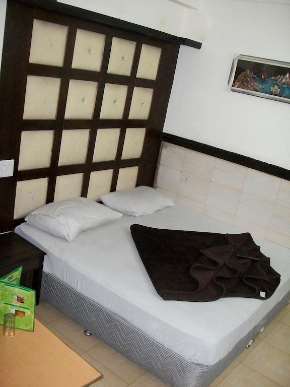 Hotel Milan Continental Delhi  Bilik gambar